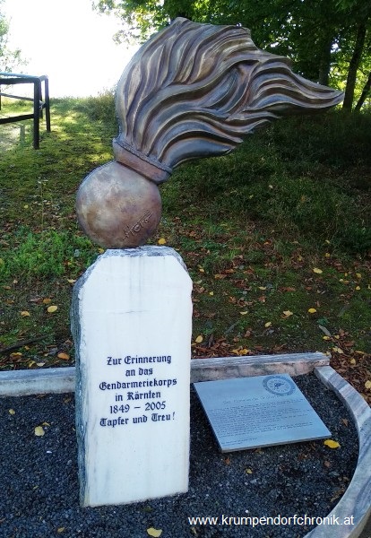 Bronzeskulptur zur Erinnerung an das Gendarmeriekorps in Kärnten