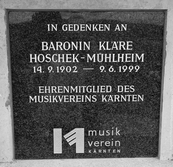 Urnengrab am Friedhof Pirk / Krumpendorf 2026
