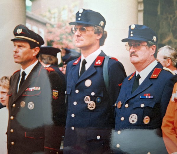 2. und 3. v. l. in Meppen: Heinz Kernjak und Dr. Dieter Kopper