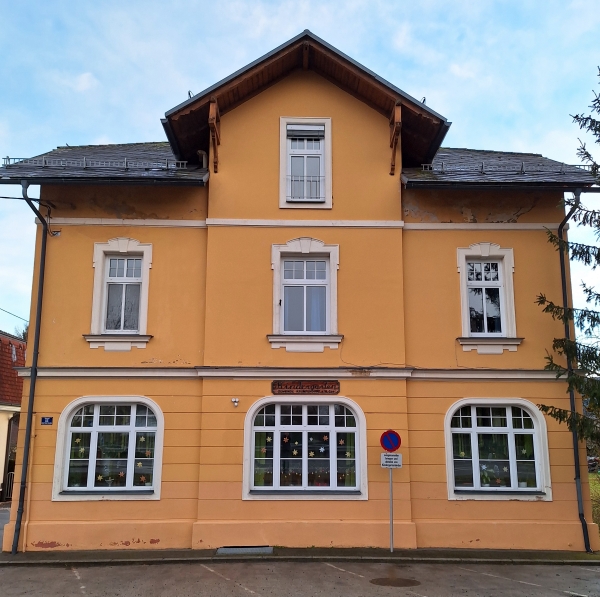 Alter Kindergarten Ansicht Hauptstraße